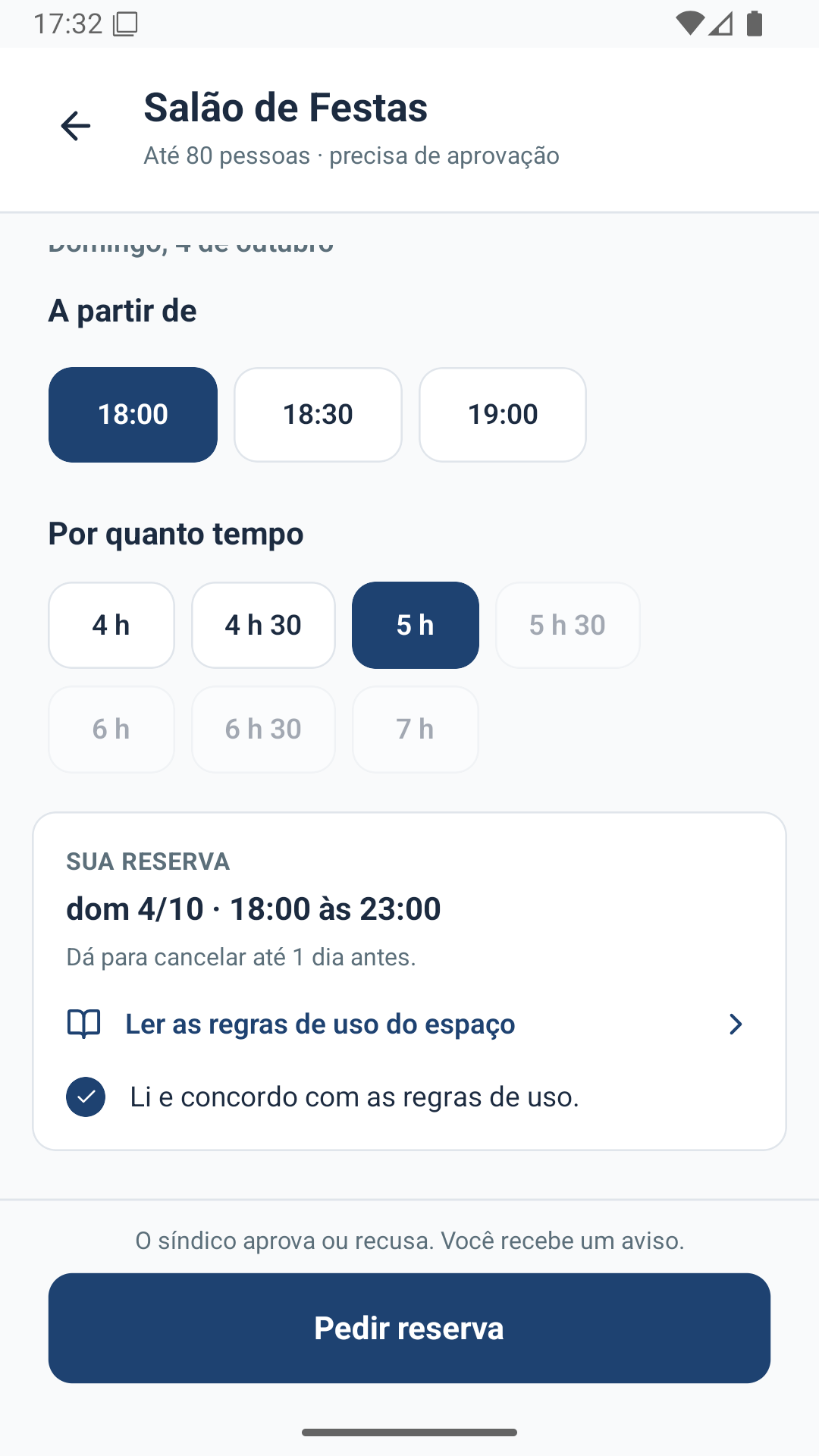 App do morador: pedido de reserva do Salão de Festas para domingo, das 18:00 às 23:00, com as regras de uso aceitas